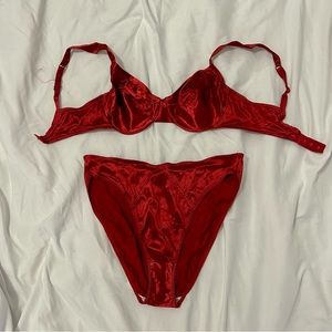 Vintage 80s Victoria’s Secret Satin Bra and Pantie Lingerie Set